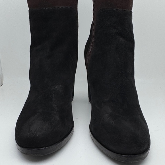 Aquatalia Suede Brown Black Ankle Block Heel Zipper Closure Bootie Size 7 - Picture 5 of 12